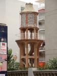 085. Башенка с винтовой лестницей - Рядом с современной архитектурой, Salou