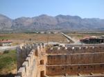 105. Вид на горы и дорогу - Крепость Франгокастелло. Ханья (το κάστρο Φραγκοκάστελλο, Χανιά), Южный Крит.